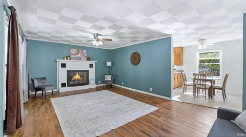 213 E Maple Grove St, Syracuse, IN 46567 photo 14