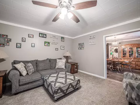 905 E Jasper Rd, Winslow, IN 47598 photo 19