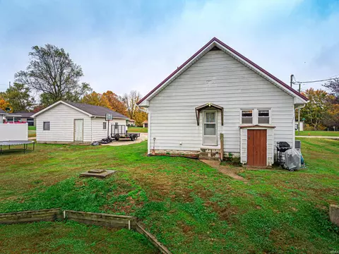905 E Jasper Rd, Winslow, IN 47598 photo 32
