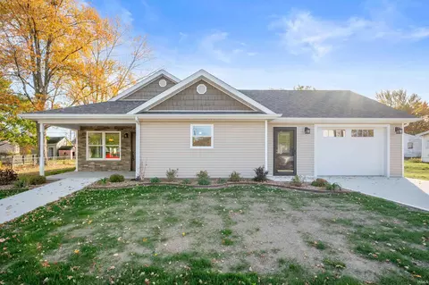 1012 N Monroe St, Hartford City, IN 47348