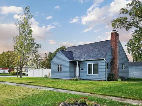 1503 Rockne Dr, South Bend, IN 46617