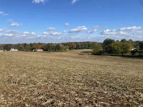 0 S Chestnut St, Huntingburg, IN 47542