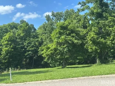 2131 N Wolf Den Ln, Martinsville, IN 46151
