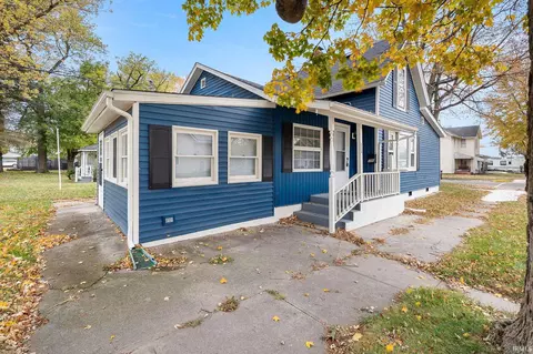 116 E Baltimore St, Garrett, IN 46738 photo 4