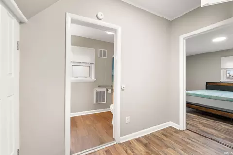116 E Baltimore St, Garrett, IN 46738 photo 17