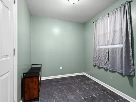506 E Hill St, Garrett, IN 46738 photo 18