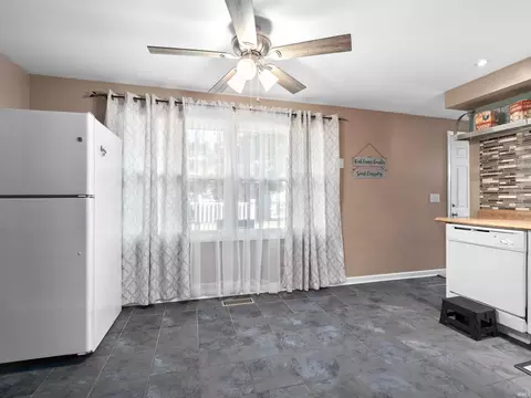 506 E Hill St, Garrett, IN 46738 photo 16