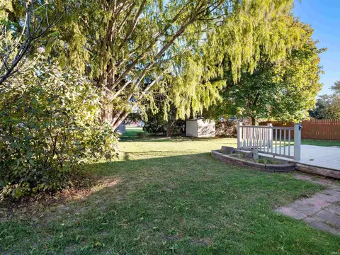 506 E Hill St, Garrett, IN 46738 photo 32