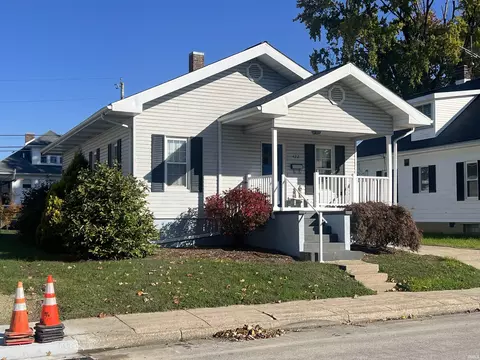 422 W 8th St, Jasper, IN 47546 photo 3