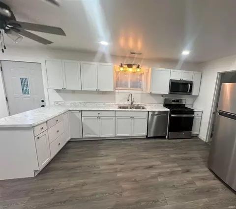 4225 S 1170 E, Lagrange, IN 46761 photo 3