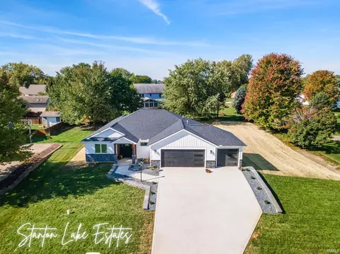 4085 E Oldfield Dr, Leesburg, IN 46538