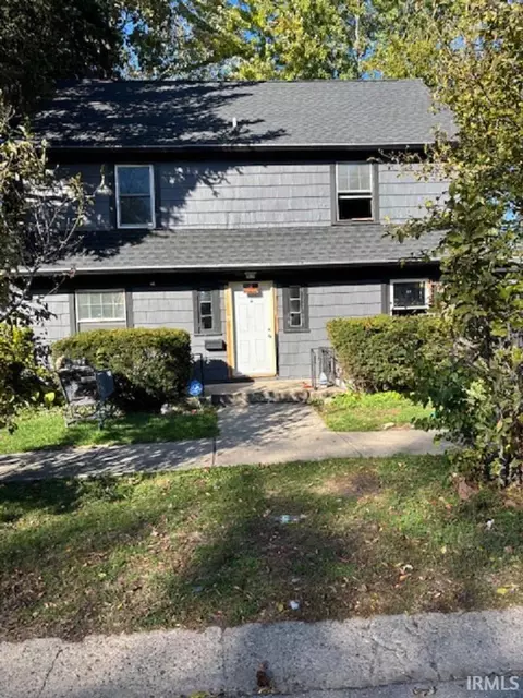 105 Jennings St, South Bend, IN 46613