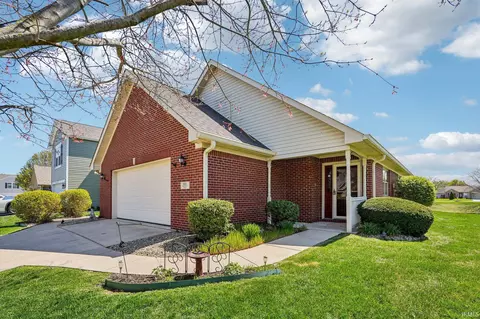 933 Amesbury Ct, Indianapolis, IN 46217