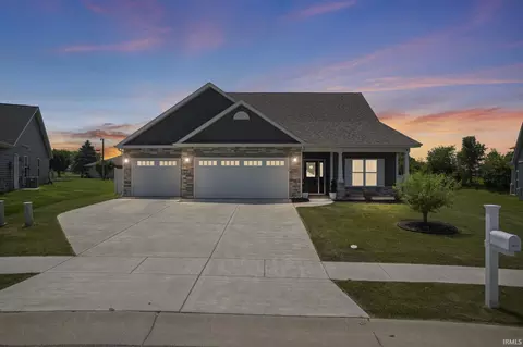 1828 Southridge Dr, Frankfort, IN 46041