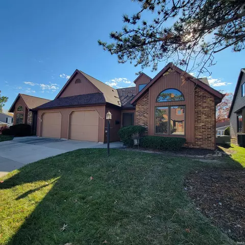5109 Woodmark Ct, Fort Wayne, IN 46815