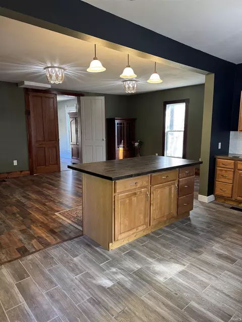 Kitchen - 35 E Sinclair St, Wabash, IN 46992 photo 3 of 6