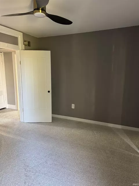 Bedroom - 35 E Sinclair St, Wabash, IN 46992 photo 5 of 6