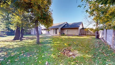 4090 Pinehurst Dr, Jasper, IN 47546 photo 22