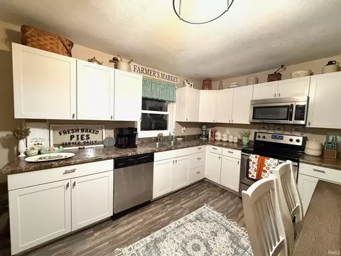 Kitchen - 783 Harold Smith Rd, Bedford, IN 47421 photo 2 of 5