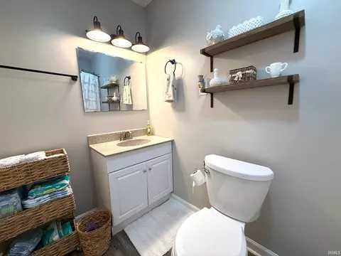 Bath - 783 Harold Smith Rd, Bedford, IN 47421 photo 2 of 3