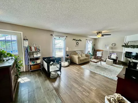 1907 H St, Bedford, IN 47421 photo 12