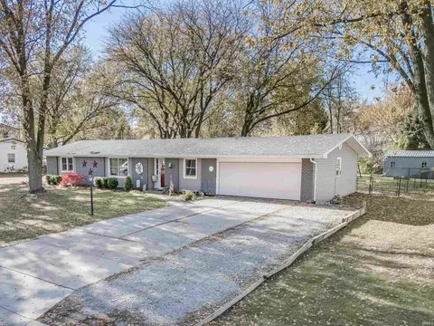 3706 Norland Ln, New Haven, IN 46774