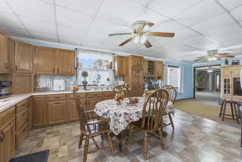 511 N Nancy St, Warren, IN 46792 photo 15