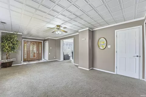 511 N Nancy St, Warren, IN 46792 photo 6