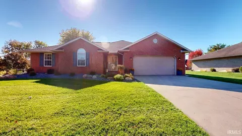 1679 Sugar Pine Dr, Jasper, IN 47546 photo 1