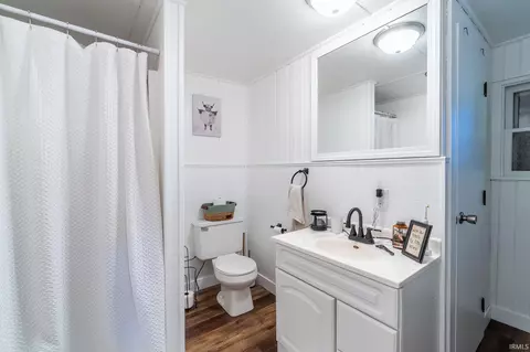 207 S Poplar St, Lagrange, IN 46761 photo 12