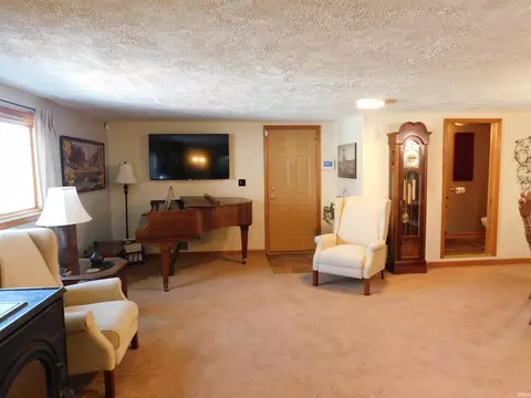 6395 S Burch Rd, Bloomington, IN 47403 photo 10