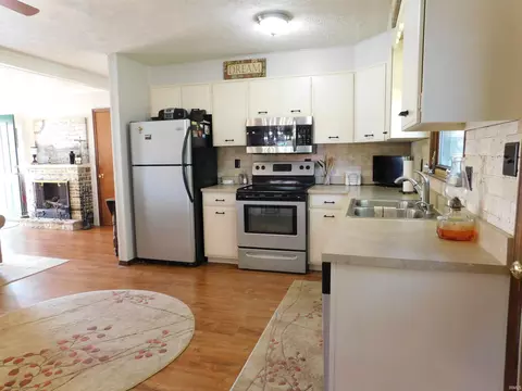 6395 S Burch Rd, Bloomington, IN 47403 photo 11