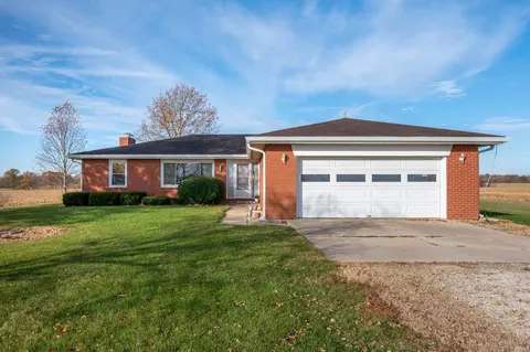 5851 N Co Road 850 W Rd, Yorktown, IN 47396