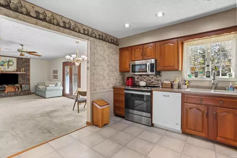 3147 S 150 E, Kokomo, IN 46902 photo 10