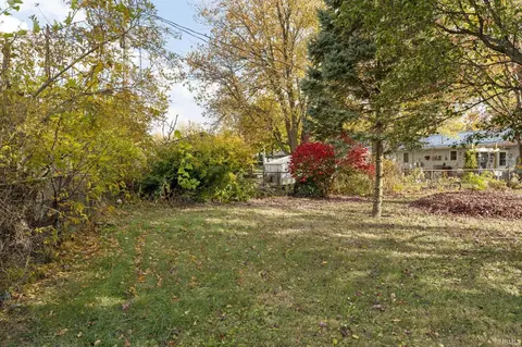 Exterior - 402 E 11th St, Brookston, IN 47923 photo 5 of 6