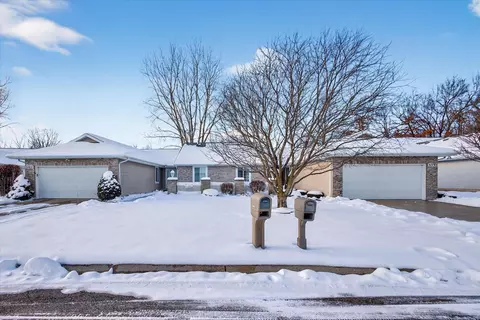 51793 Heath Ct, South Bend, IN 46637