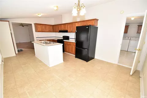 909 E 8th St, Fowler, IN 47944 photo 9