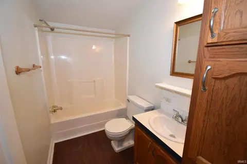 909 E 8th St, Fowler, IN 47944 photo 31
