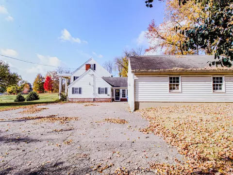 7 Mapleton Dr, Bedford, IN 47421 photo 29