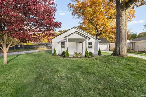 54270 Silver St, Elkhart, IN 46514
