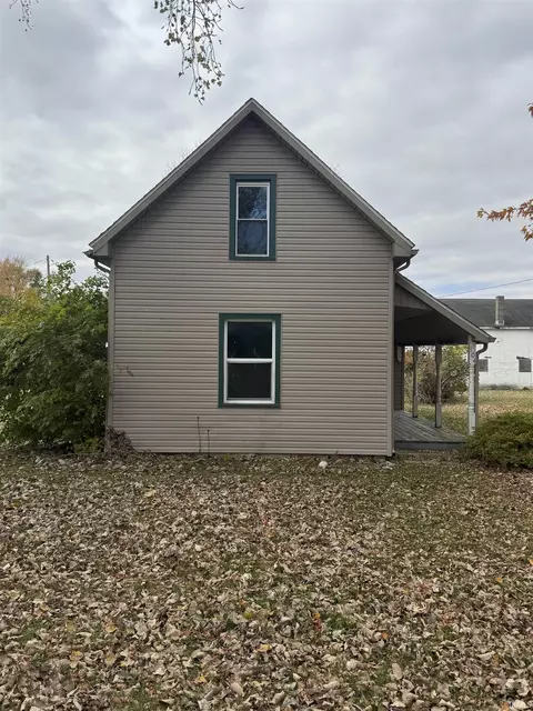 104 S State St, Goldsmith, IN 46045