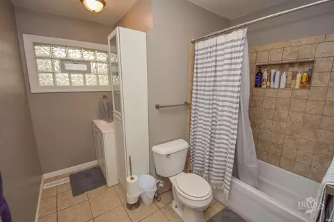 205 N Shellbark Rd, Muncie, IN 47304 photo 19