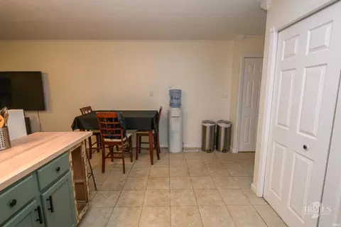 205 N Shellbark Rd, Muncie, IN 47304 photo 10
