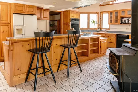 Kitchen - 2131 E Meadow Bluff Ct, Bloomington, IN 47401 photo 1 of 4