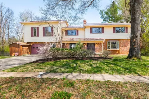 Exterior - 2131 E Meadow Bluff Ct, Bloomington, IN 47401 photo 1 of 8