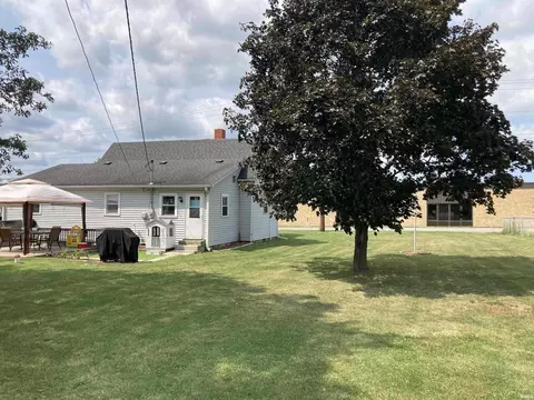 141 Highland Ave, Dunkirk, IN 47336 photo 2