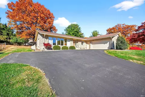 Exterior - 317 E Clover Ln, Bloomington, IN 47408 photo 3 of 5