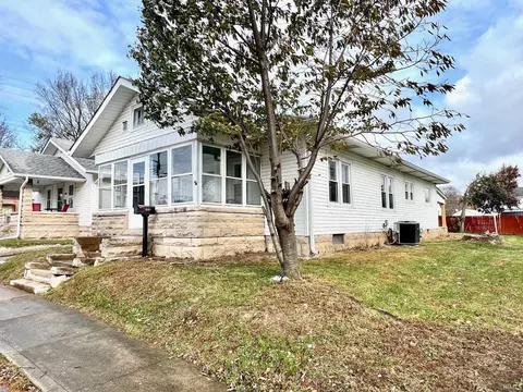 1414 R St, Bedford, IN 47421