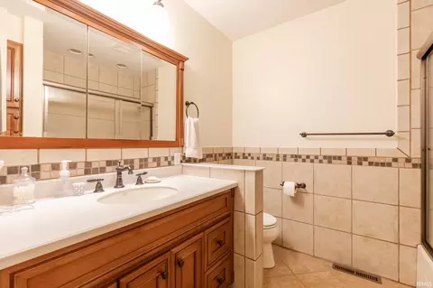 4000 E Stonegate Dr, Bloomington, IN 47401 photo 25