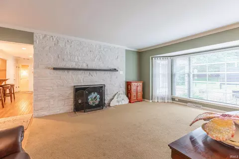 4000 E Stonegate Dr, Bloomington, IN 47401 photo 7